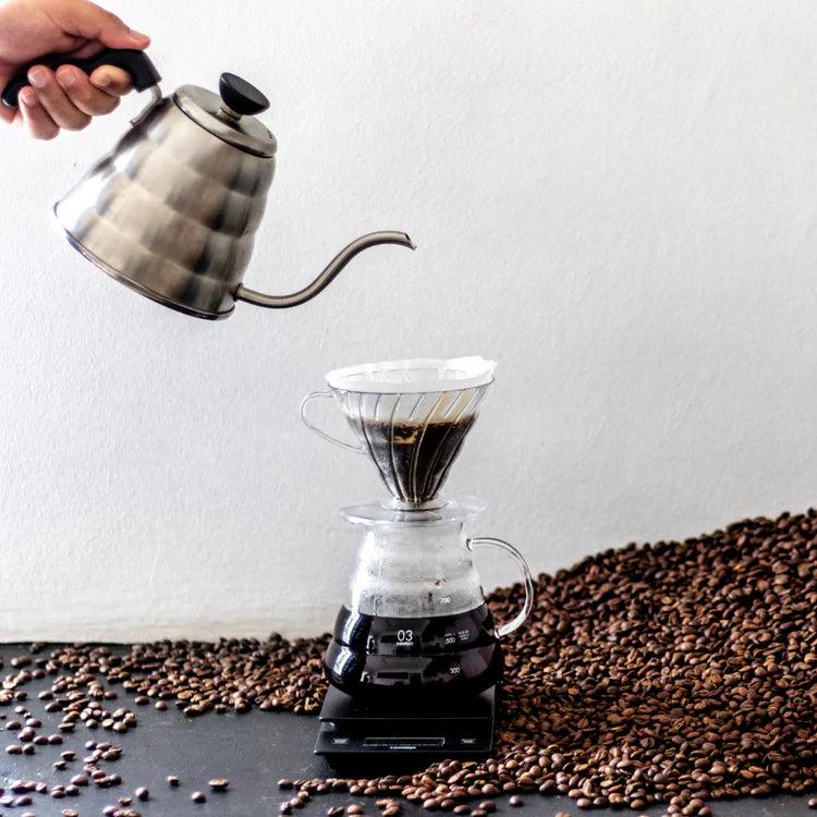 Maestría en la V60: El Arte del Pour-Over